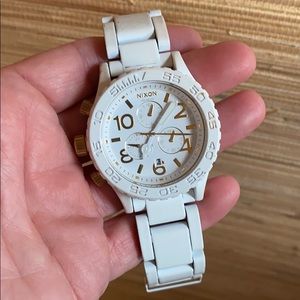 Nixon Minimize 42-20 Chronograph